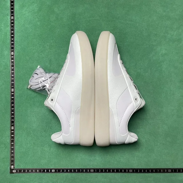 Unbranded Sneakers Low-Top Lace-Up with Gum Sole product detail image 57