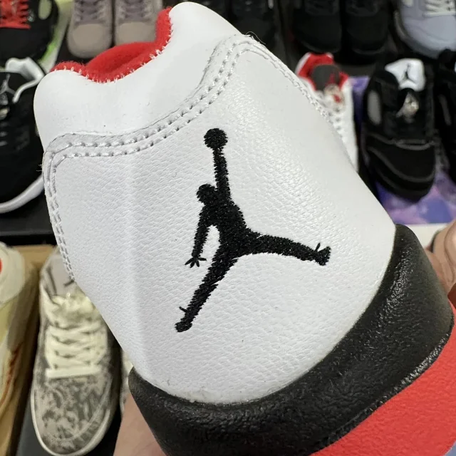 Jordan Sneakers Air 5 product detail image 34