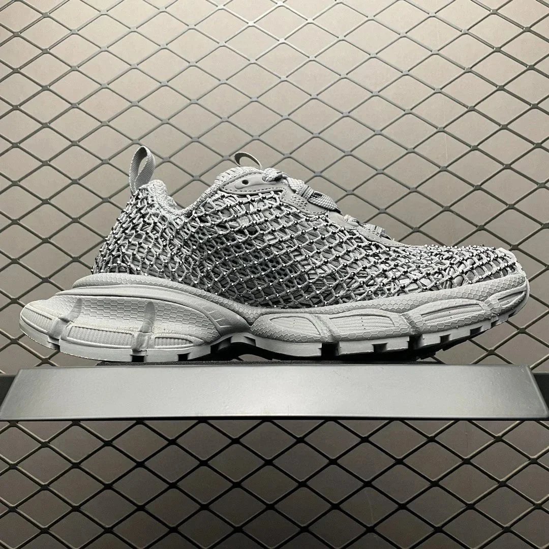 Balenciaga Sneakers 3XL mesh-overlay image 9