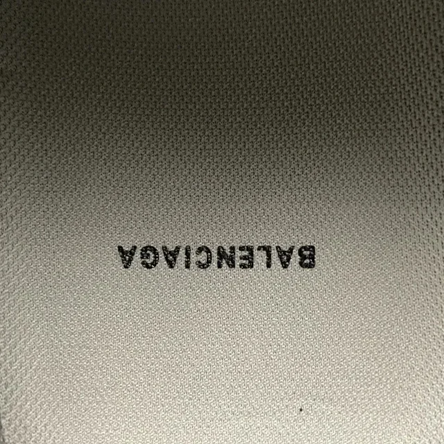 Balenciaga Sneakers 3XL mesh-overlay product detail image 18