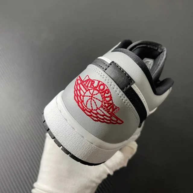 Nike Sneakers Air Jordan 1 Low product detail image 32