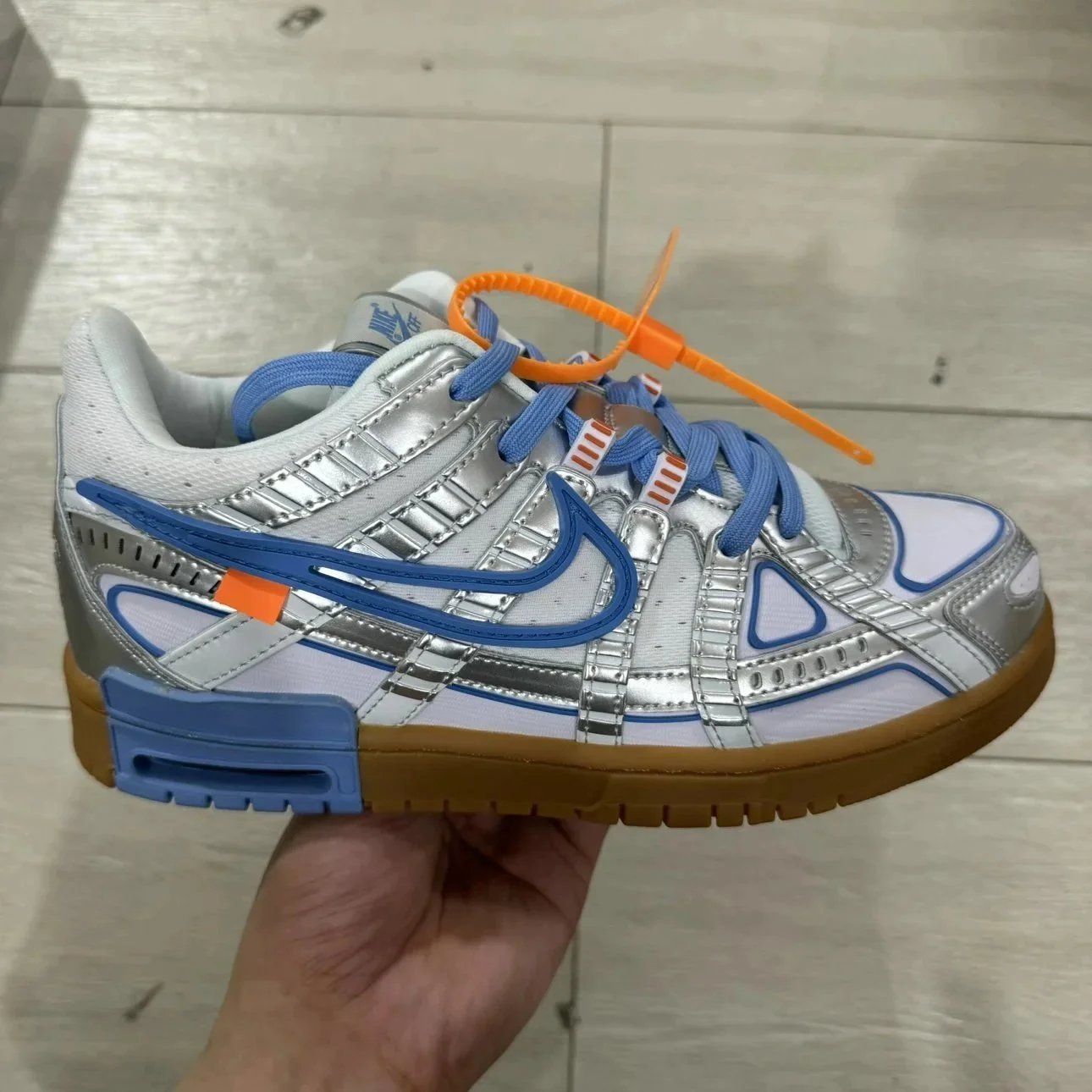 Nike Sneakers Air Rubber Dunk x Off-White image 3