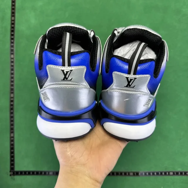 Louis Vuitton Sneakers Low-Top Chunky product detail image 42