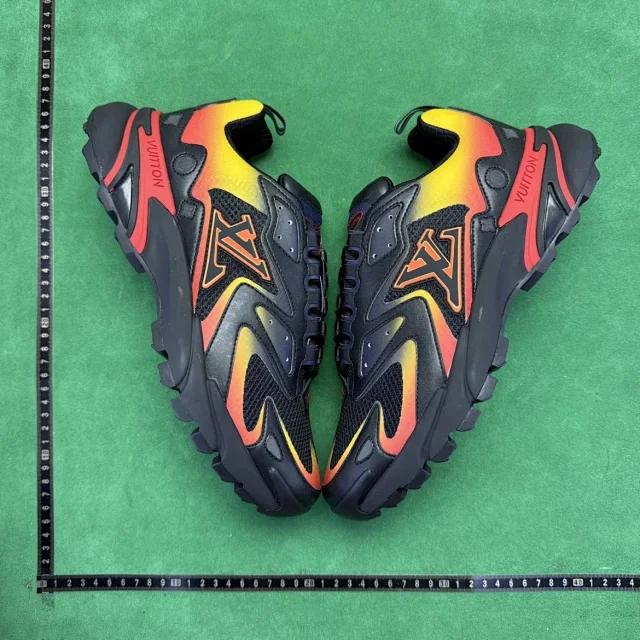 Louis Vuitton Sneakers Low-Top Chunky product detail image 58