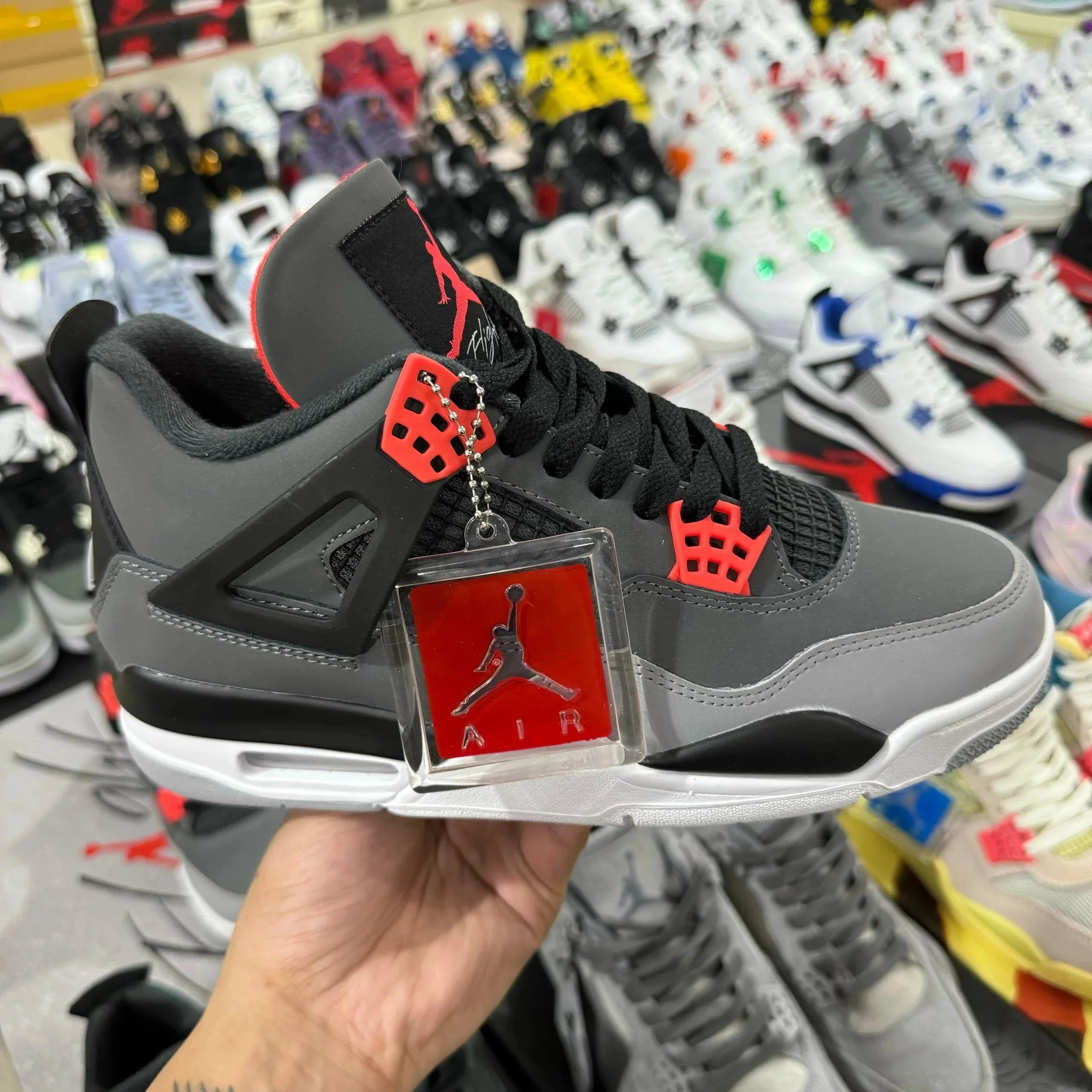 Jordan Sneakers Air 4 — Infrared ray