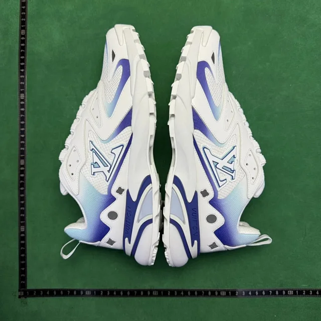 Louis Vuitton Sneakers Low-Top Chunky product detail image 66