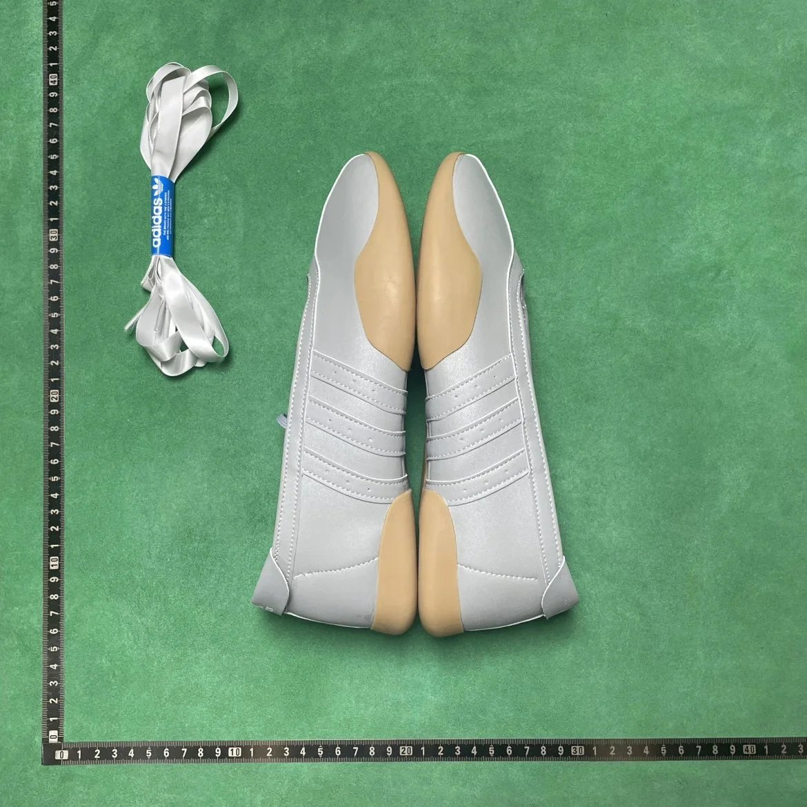 Adidas Sneakers Three-Stripe Slip-On Low-Top image 5
