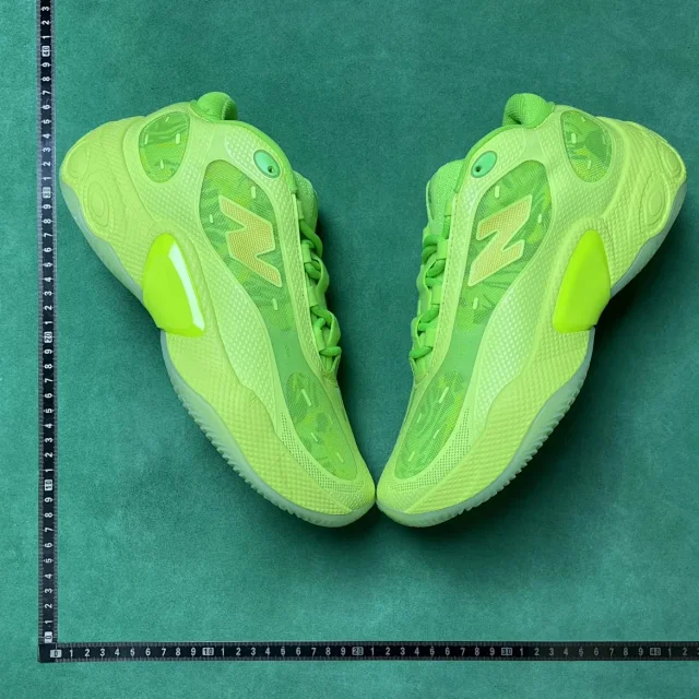 New Balance Sneakers Low-Top Basketball product detail image 34