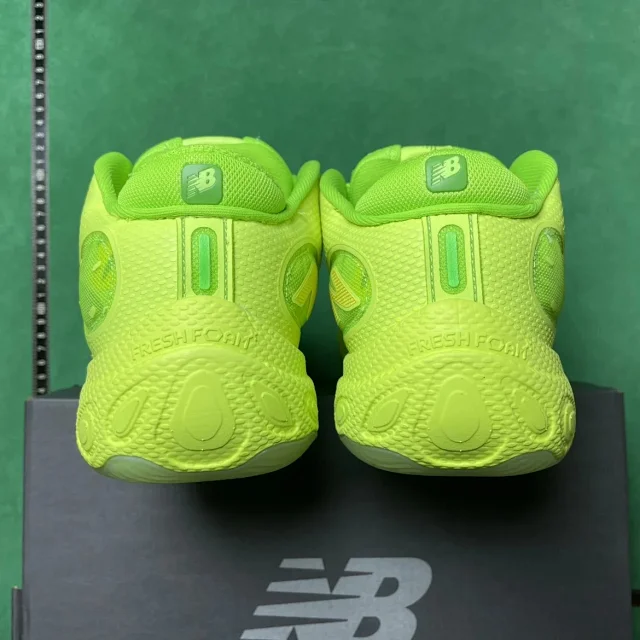 New Balance Sneakers Low-Top Basketball product detail image 38
