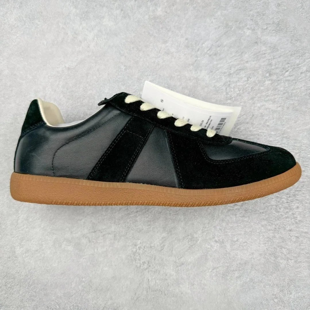 Unbranded Sneakers Low-top lace-up with suede overlays and gum soles image 6