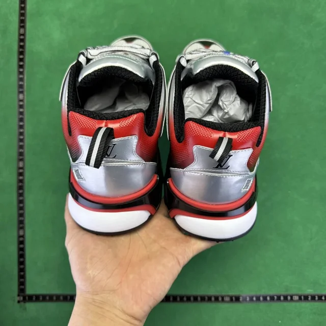 Louis Vuitton Sneakers Low-Top Chunky product detail image 52