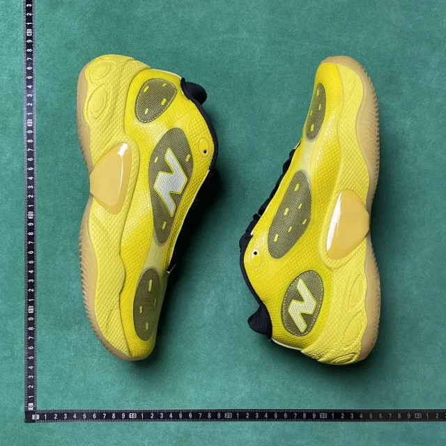 New Balance Sneakers Low-Top Basketball product detail image 55