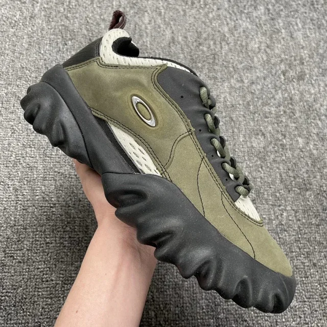 Oakley Sneakers Low-Top with Sculpted Sole product detail image 20
