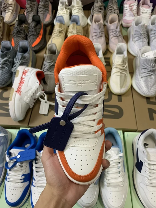 Off-White Sneakers Low-top arrow with zip-tie tag product detail image 17