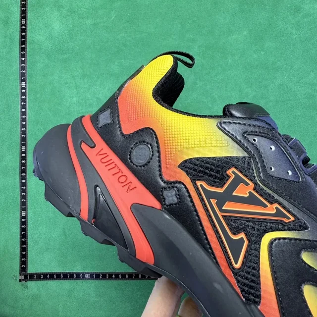 Louis Vuitton Sneakers Low-Top Chunky product detail image 64
