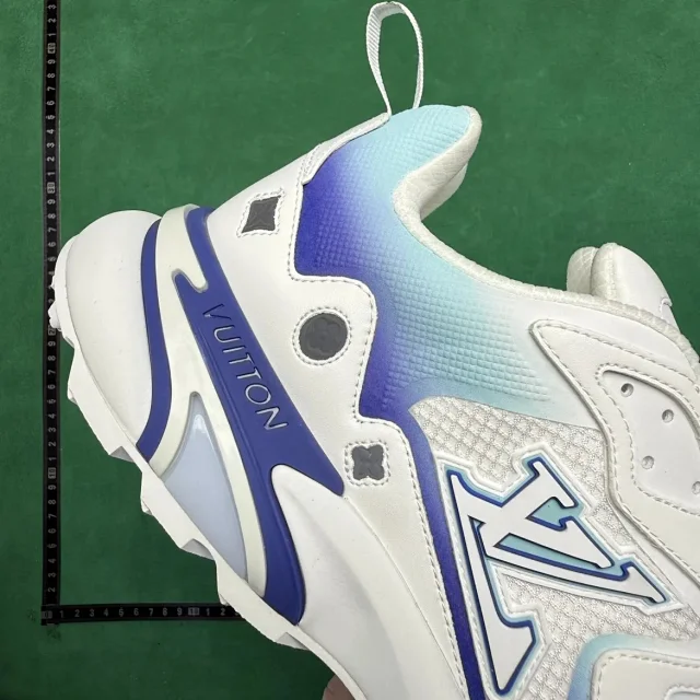 Louis Vuitton Sneakers Low-Top Chunky product detail image 73