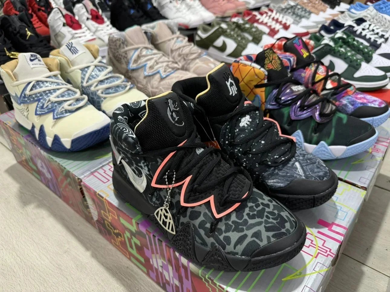 Nike Sneakers Kyrie 6 high-top basketball image 2
