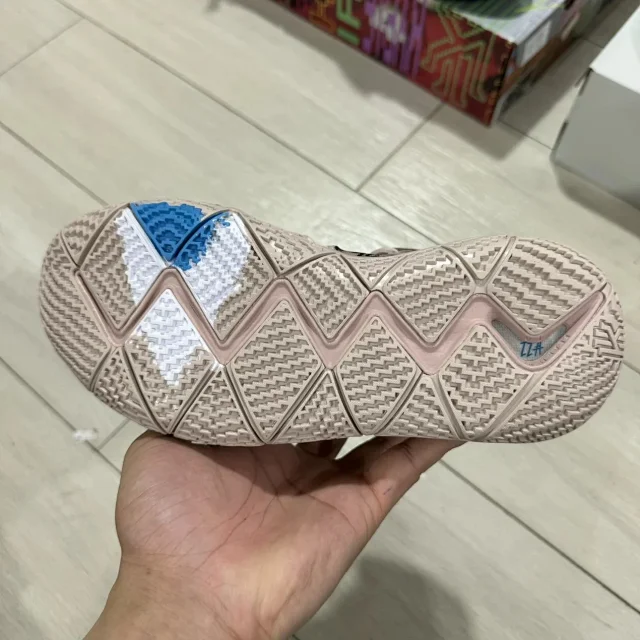 Nike Sneakers Kyrie 6 high-top basketball product detail image 22