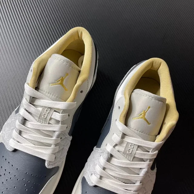Nike Sneakers Air Jordan 1 Low product detail image 45