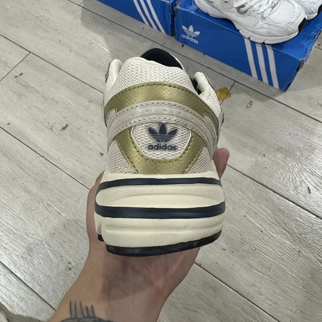 Adidas Sneakers Astir product detail image 41