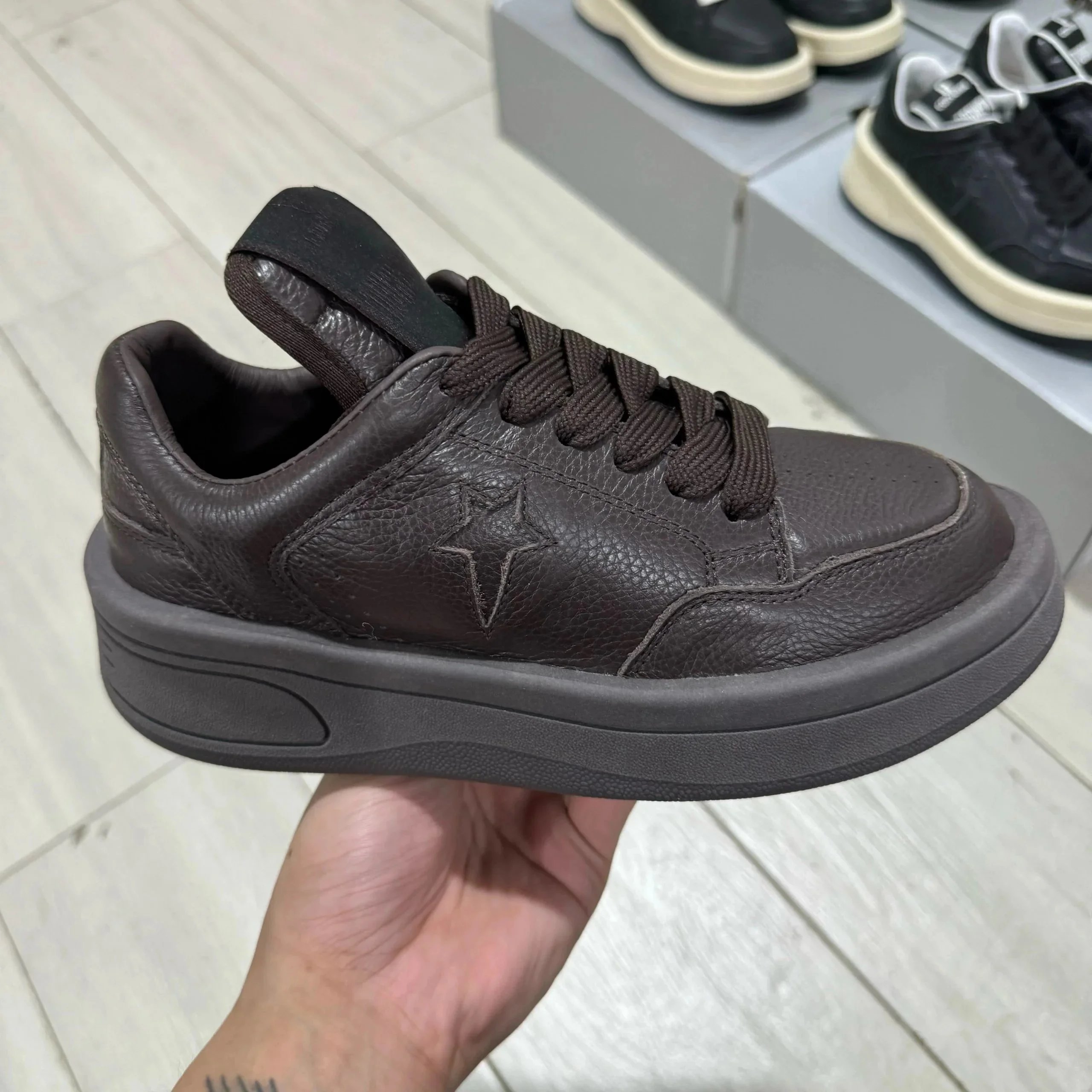 Converse Sneakers Turbowpn — Dark Chocolate Low