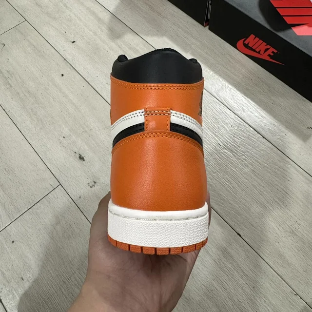 Nike Sneakers Air Jordan 1 High OG product detail image 42