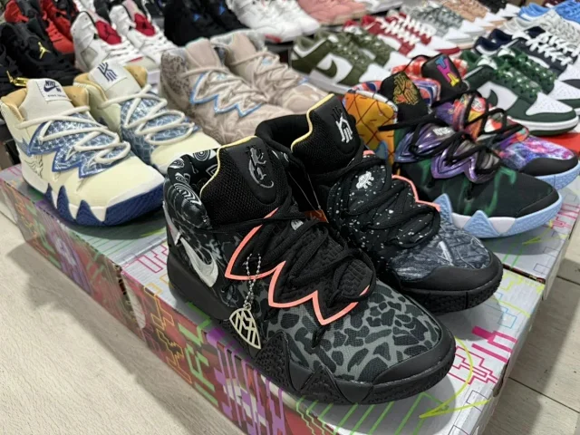 Nike Sneakers Kyrie 6 high-top basketball product detail image 1