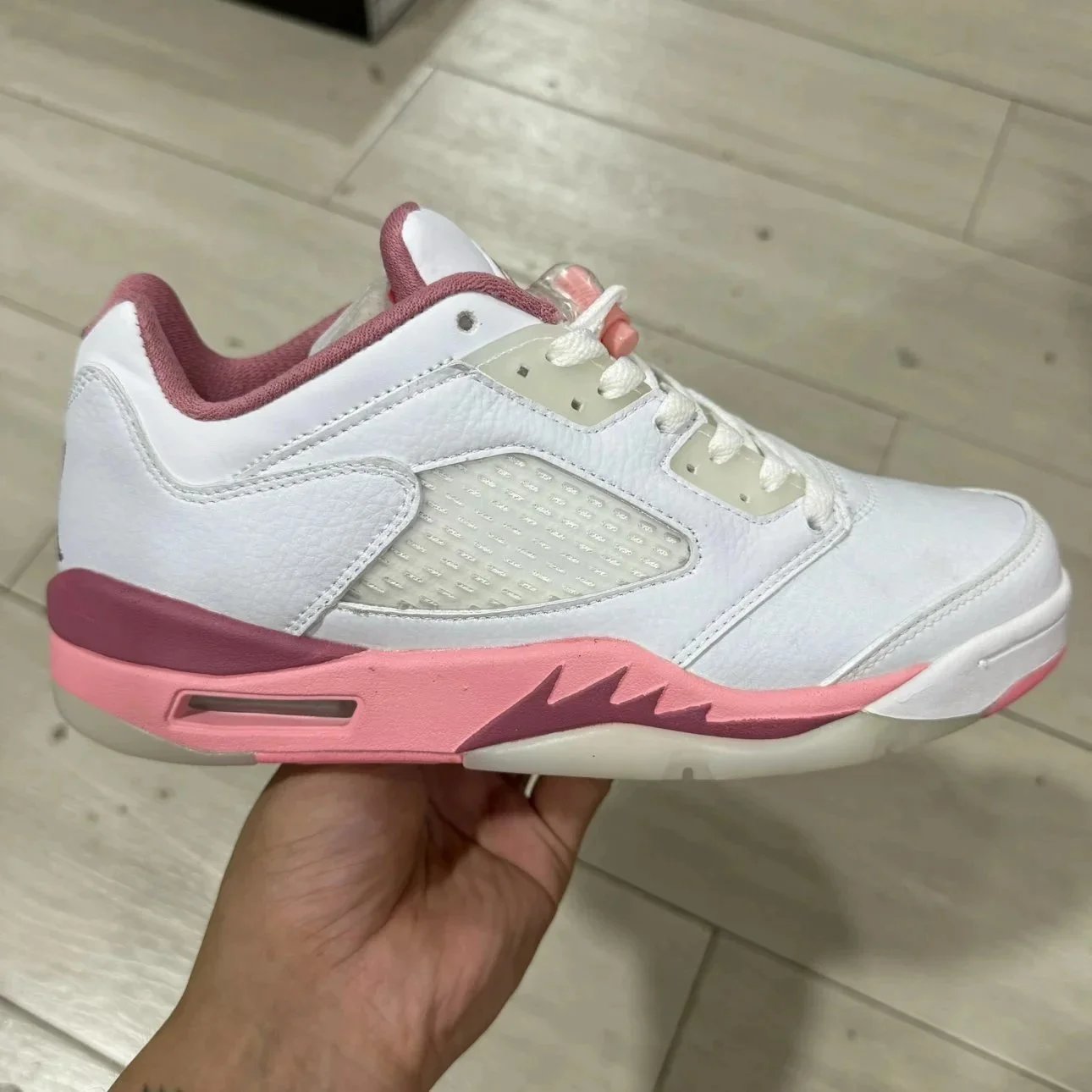 Jordan Sneakers Air 5-style low-top image 14
