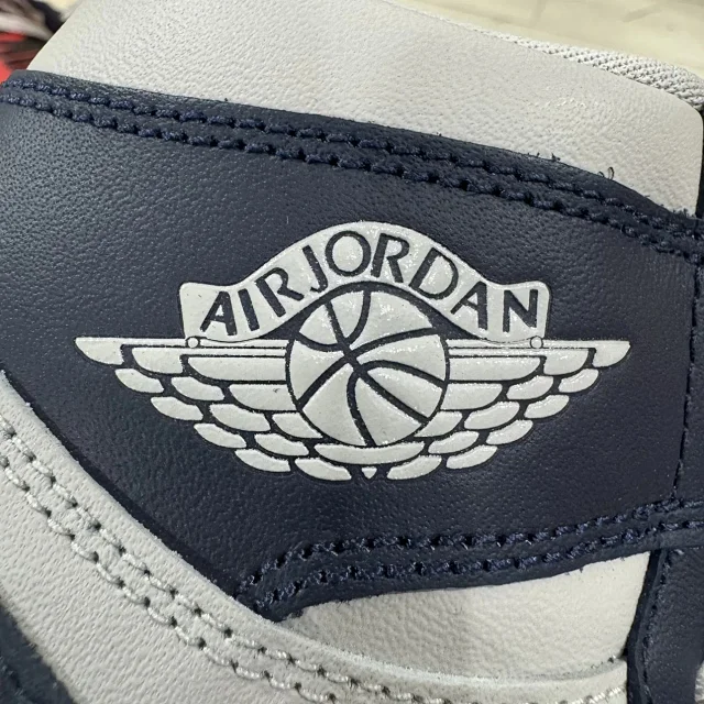 Jordan Sneakers High-Top Leather Lace-Up product detail image 7