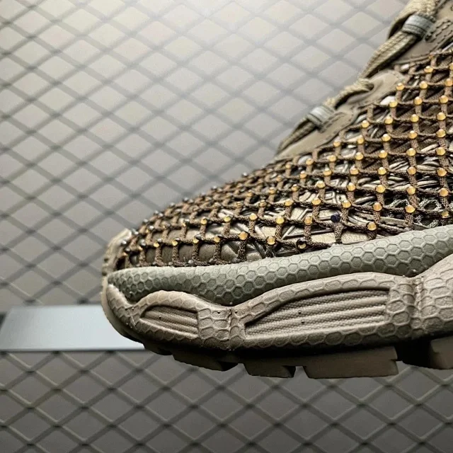 Balenciaga Sneakers 3XL mesh-overlay product detail image 7