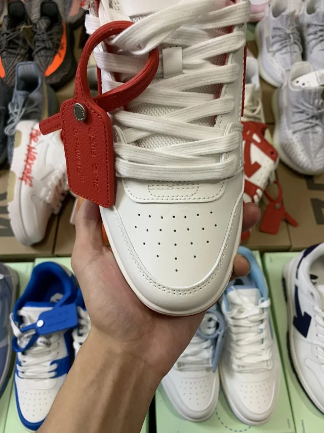 Off-White Sneakers Low-top arrow with zip-tie tag product detail image 56