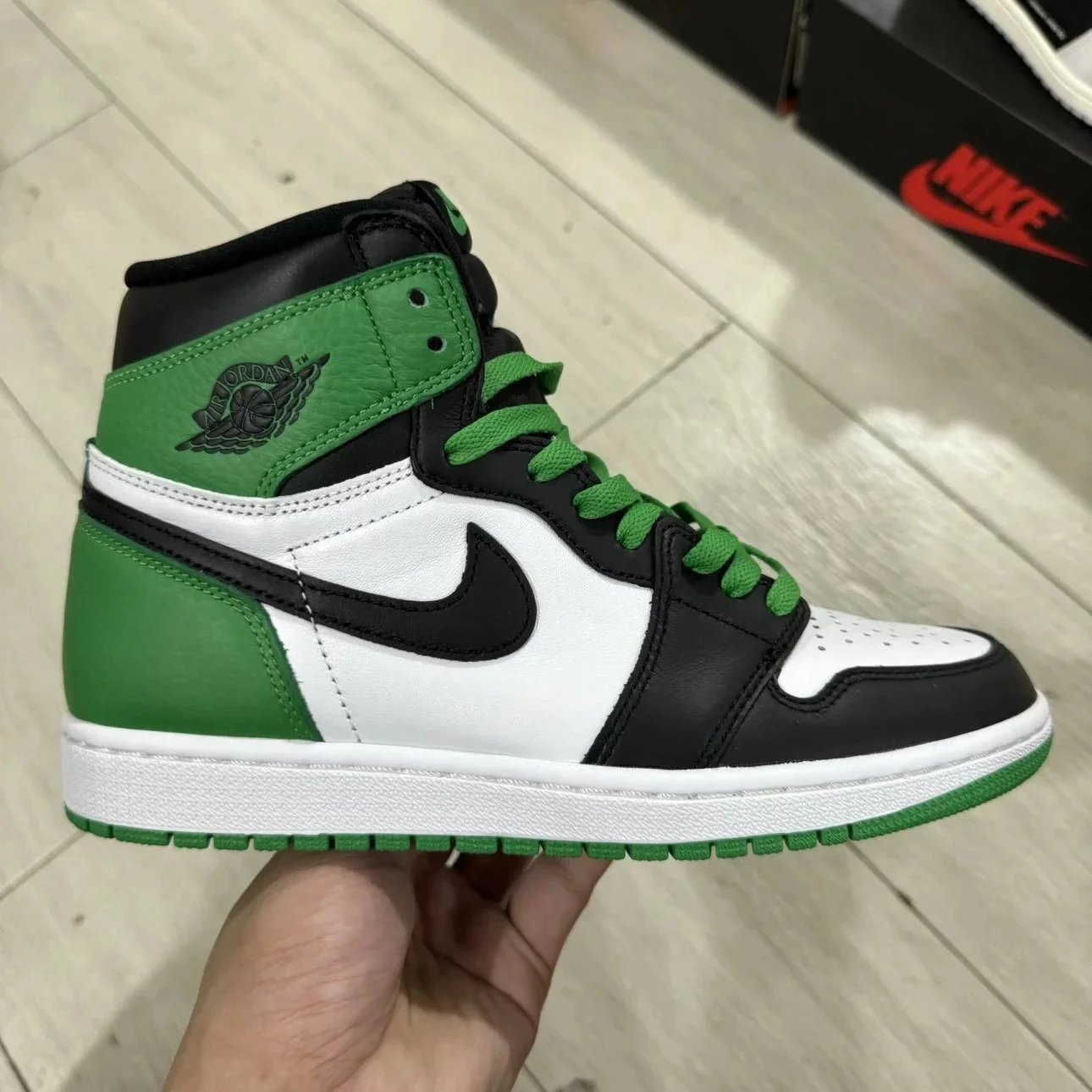 Nike Sneakers Air Jordan 1 High OG image 13