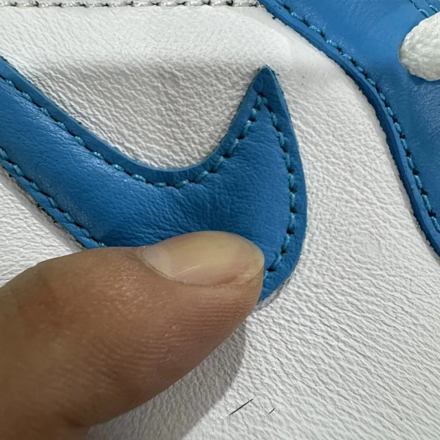 Nike Sneakers Air Jordan 1 High OG product detail image 12
