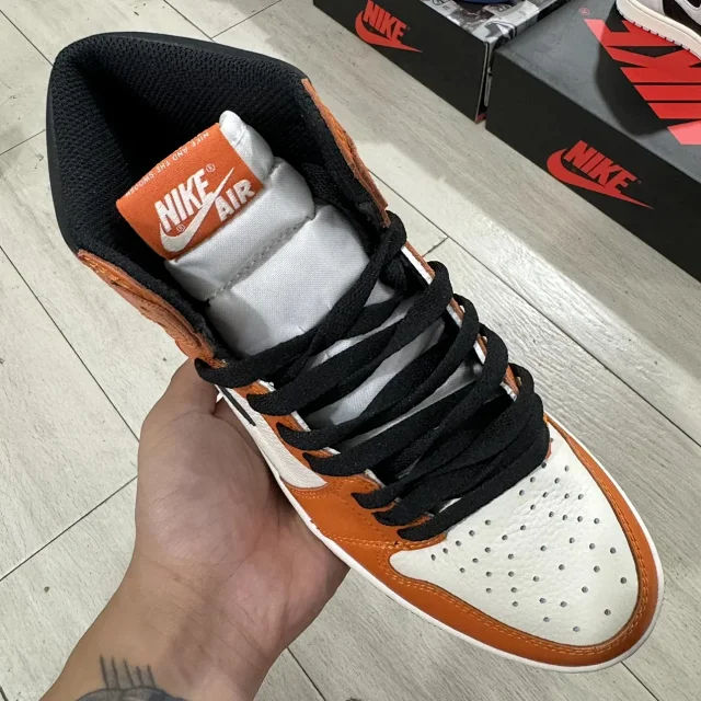 Nike Sneakers Air Jordan 1 High OG product detail image 43
