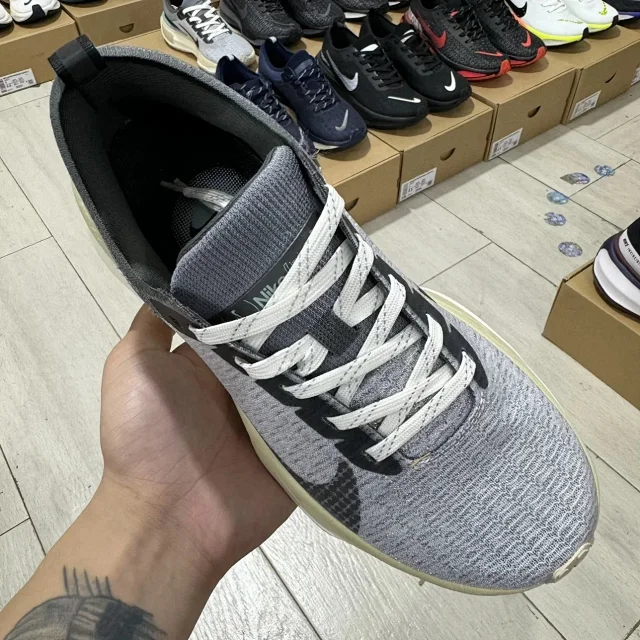 Nike Sneakers Invincible Run 3 product detail image 7