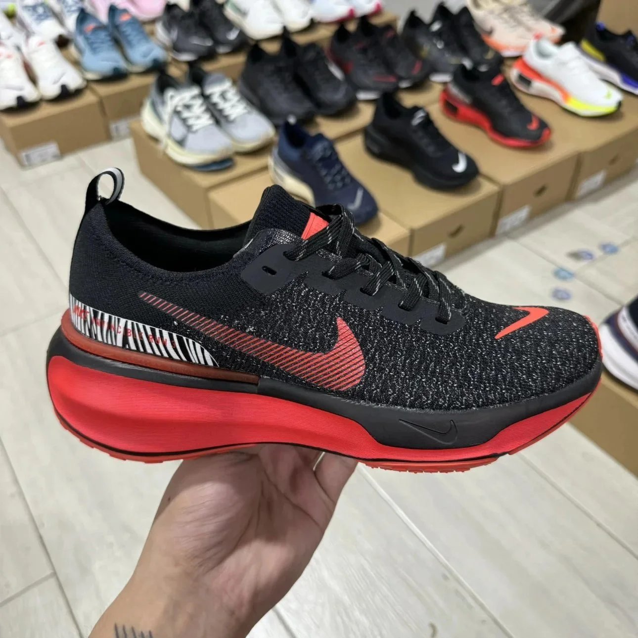 Nike Sneakers Invincible Run 3 image 7