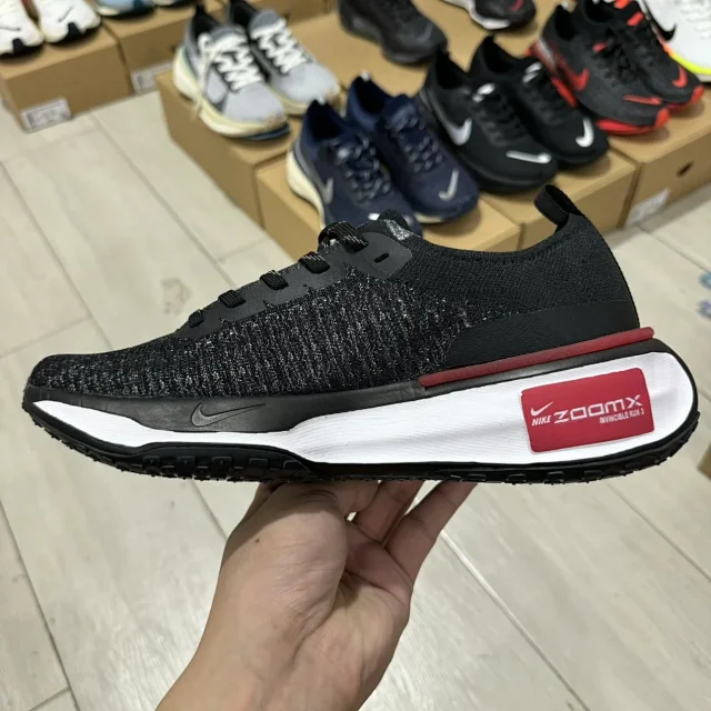 Nike Sneakers Invincible Run 3 product detail image 58