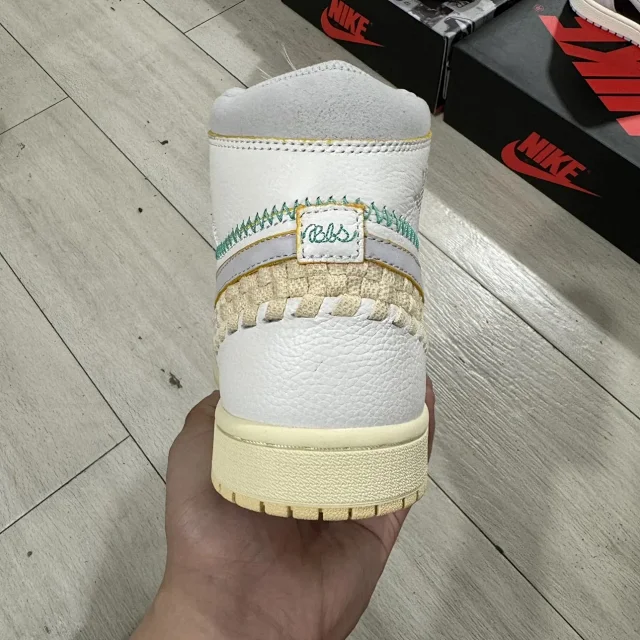 Nike Sneakers Air Jordan 1 High OG product detail image 60