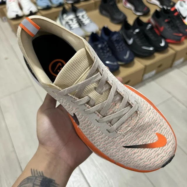 Nike Sneakers Invincible Run 3 product detail image 73