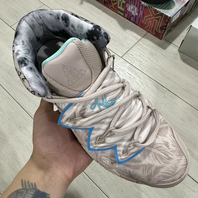 Nike Sneakers Kyrie 6 high-top basketball product detail image 24