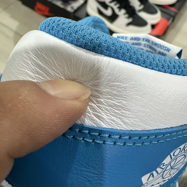 Nike Sneakers Air Jordan 1 High OG product detail image 15