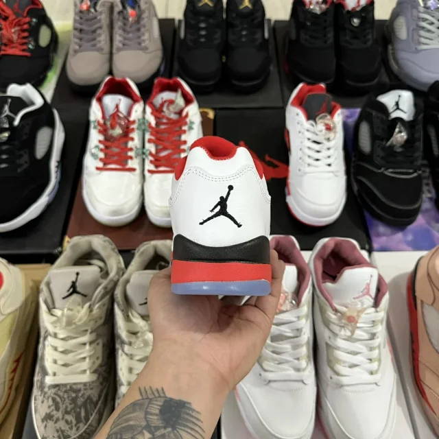 Jordan Sneakers Air 5 product detail image 29