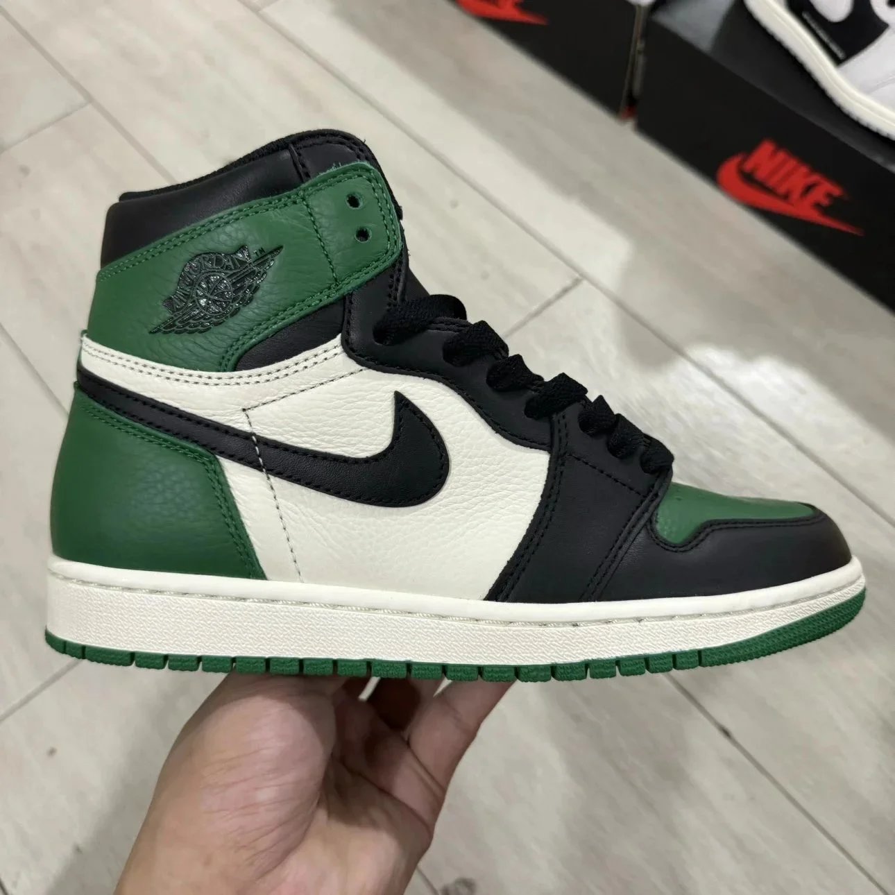 Nike Sneakers Air Jordan 1 High OG image 14