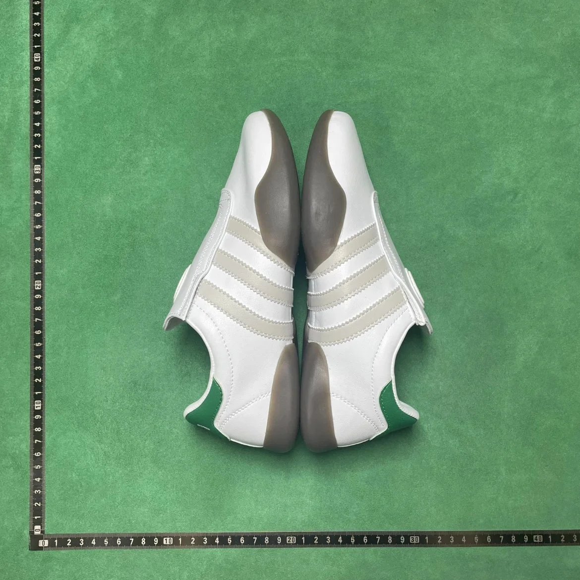 Adidas Sneakers Three-Stripe Slip-On Low-Top image 4