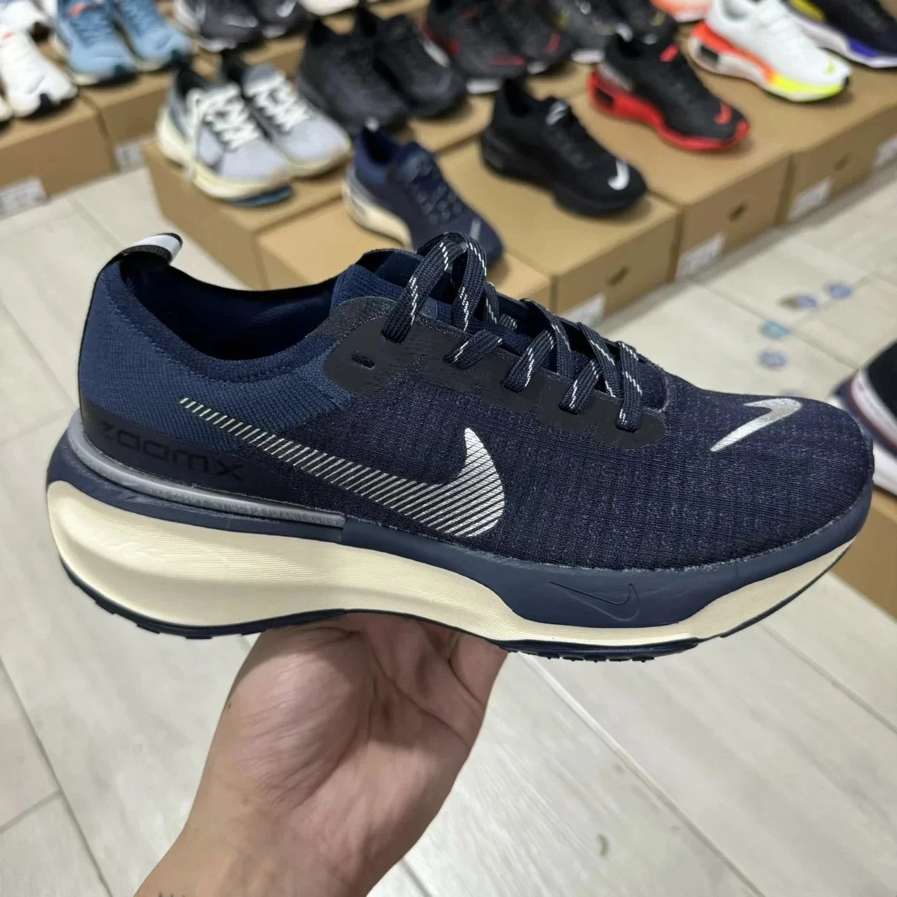 Nike Sneakers Invincible Run 3 image 5
