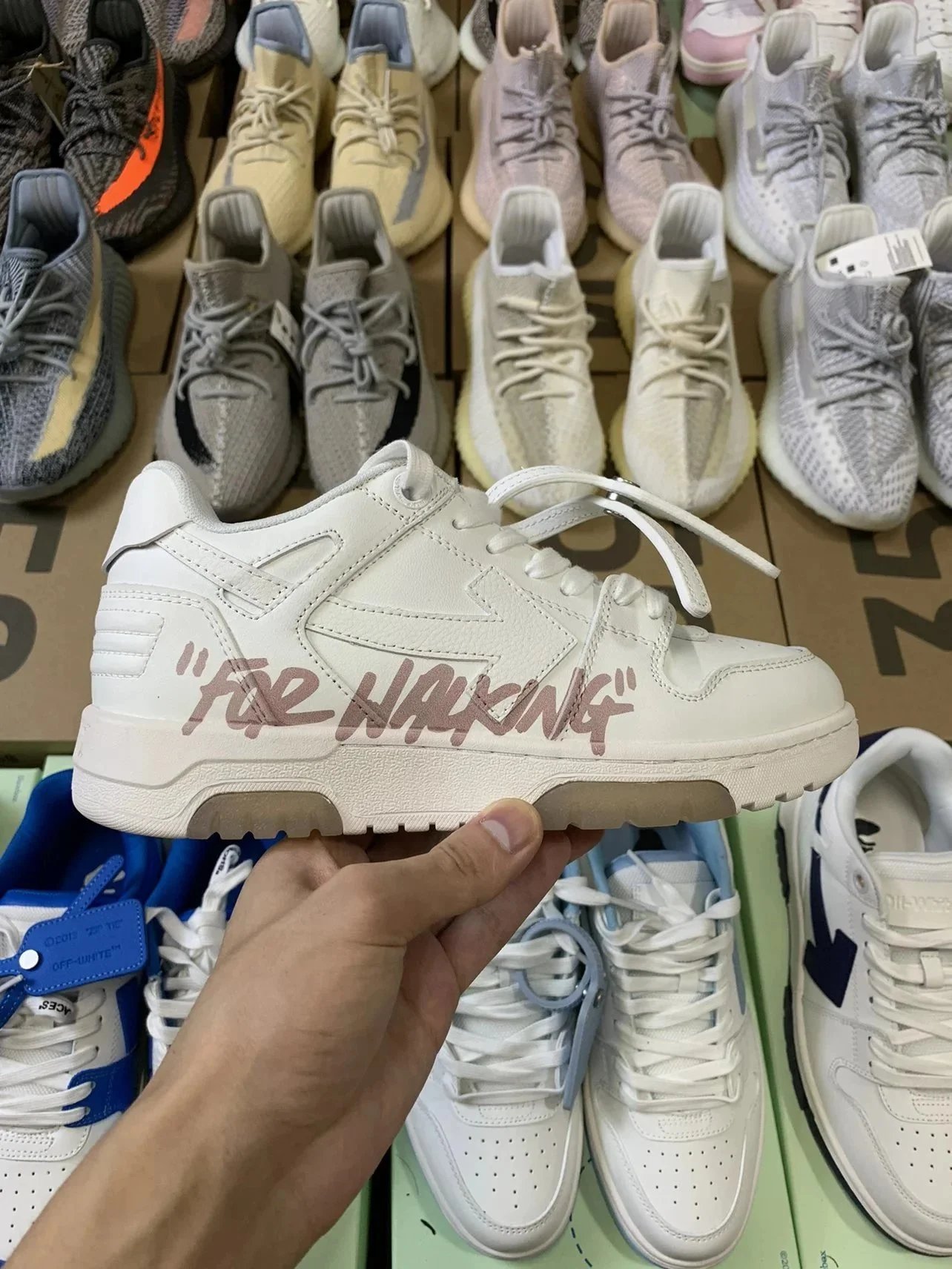 Unbranded Sneakers Low-top arrow-panel with graphic side print image 3