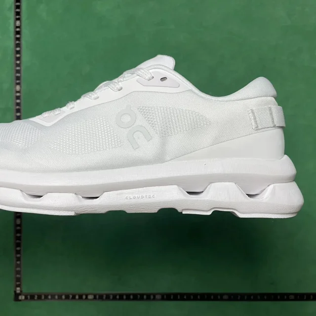 On Sneakers Low-Top Mesh with CloudTec Sole product detail image 14