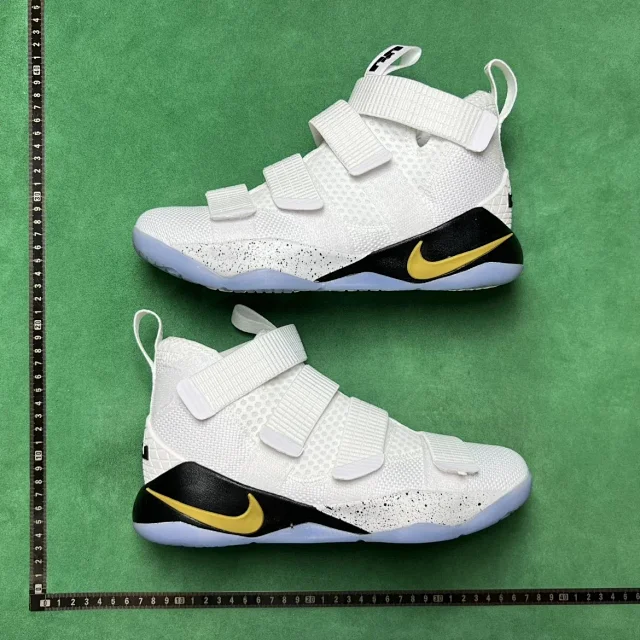 Nike Sneakers LeBron Soldier 11 Basketball product detail image 86