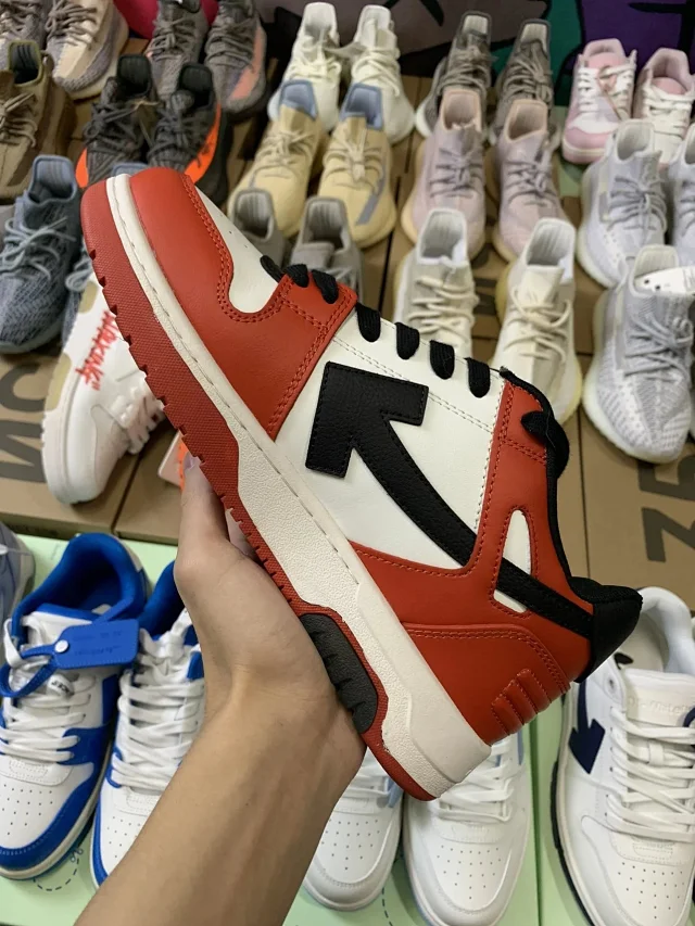 Off-White Sneakers Low-top arrow with zip-tie tag product detail image 30