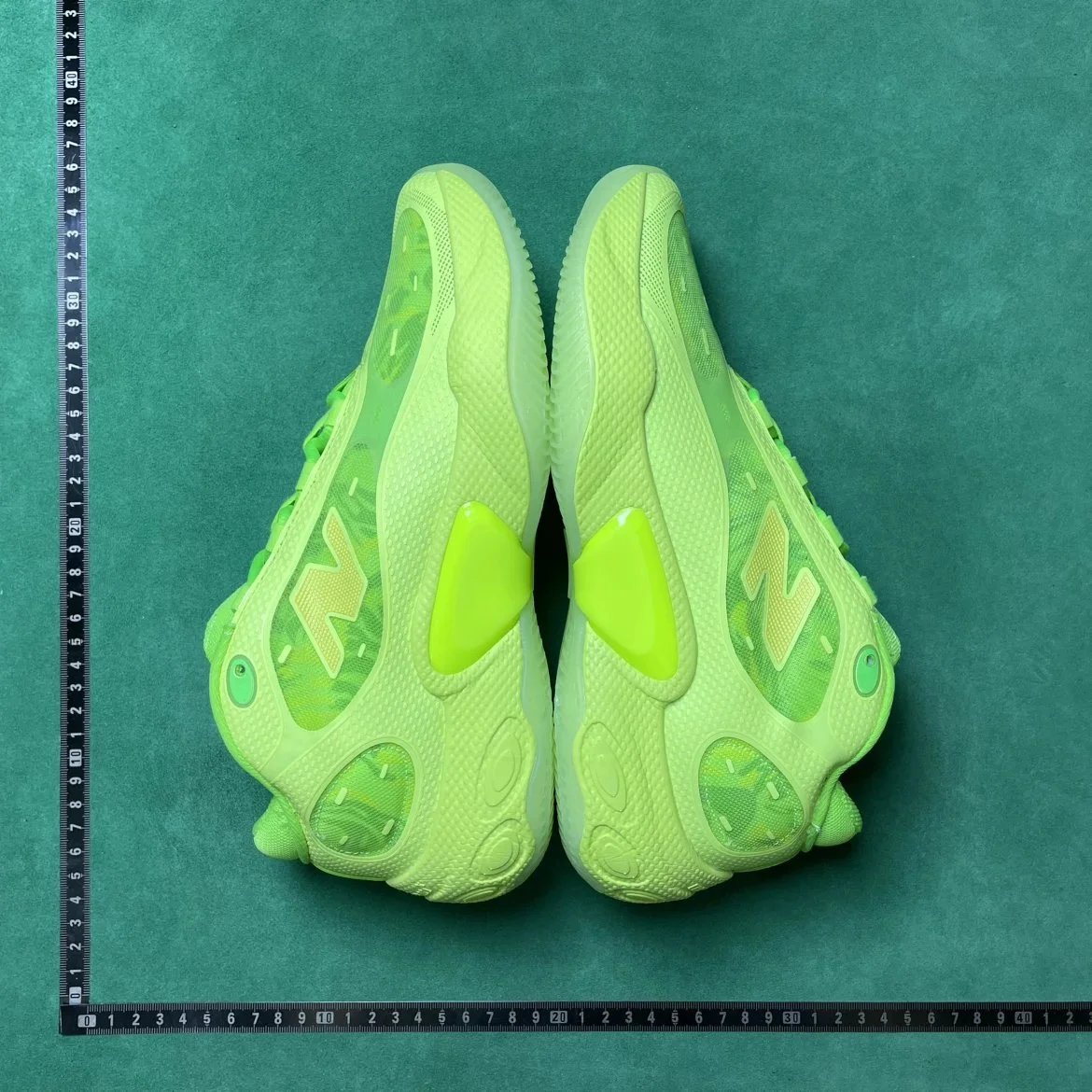 New Balance Sneakers Low-Top Basketball image 3